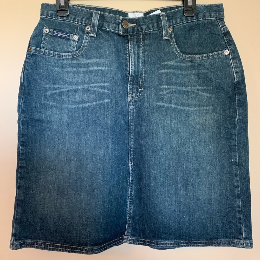 Size 8 Calvin Klein Jean mini skirt
